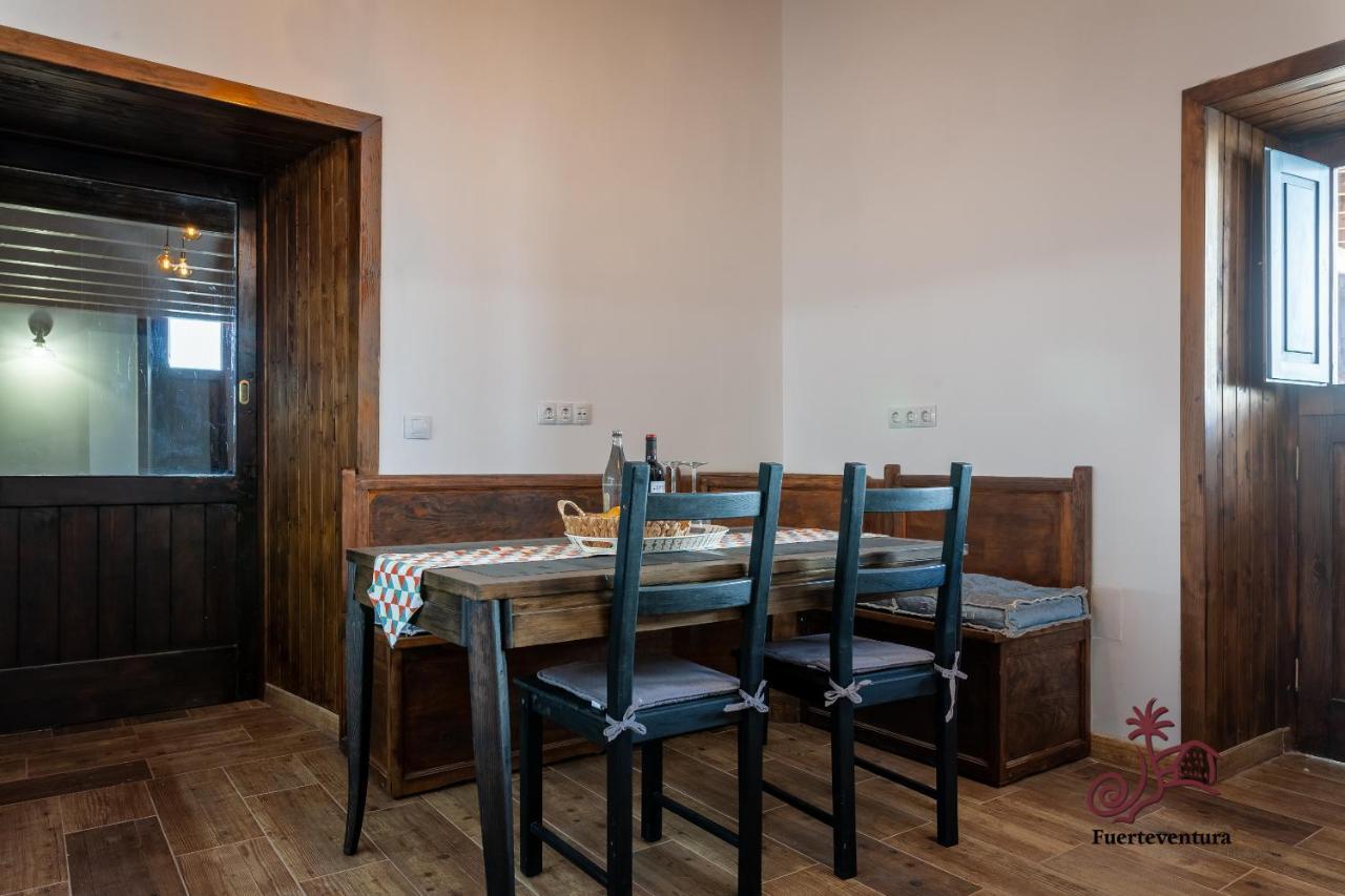 Appartamento Casa Emblemática Casa del Cuartel La Oliva Esterno foto
